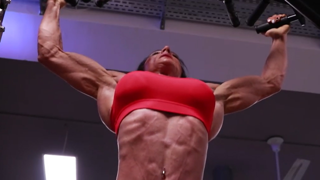 Vasvari Nikolett Workout Video