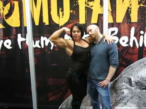 Rene Campbell Expo Posing Video