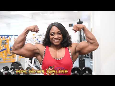 Andrea Shaw Training Posing Video