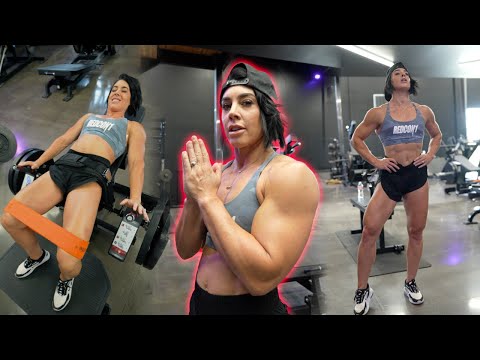 Dana Linn Bailey Leg Video