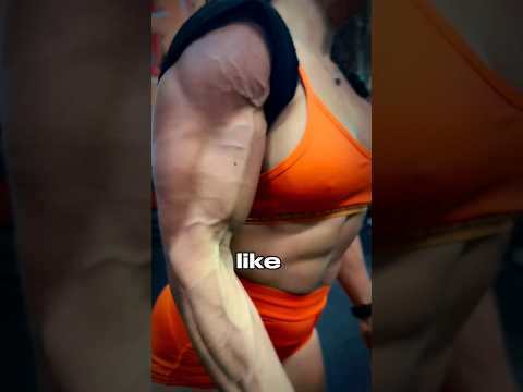 Carolyne Marquez Bicep Video