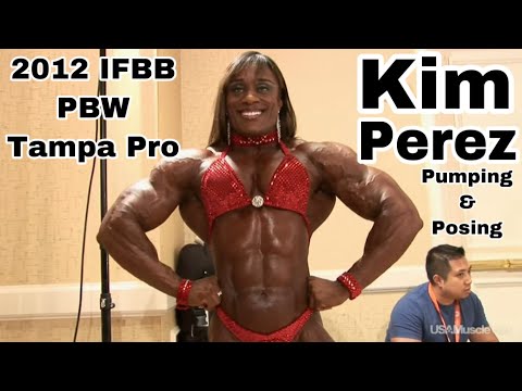 Kim Perez Pumping and Posing Backstage