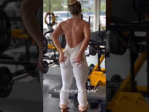 Vivi Winkler Sexy Glutes Video