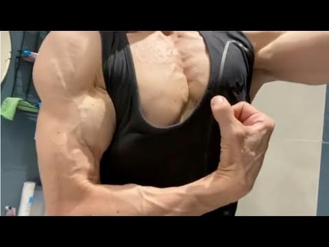 Gergana IS RIPPED