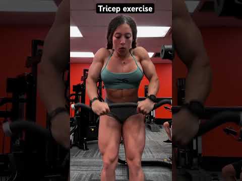 Carolyne Marquez Triceps Video