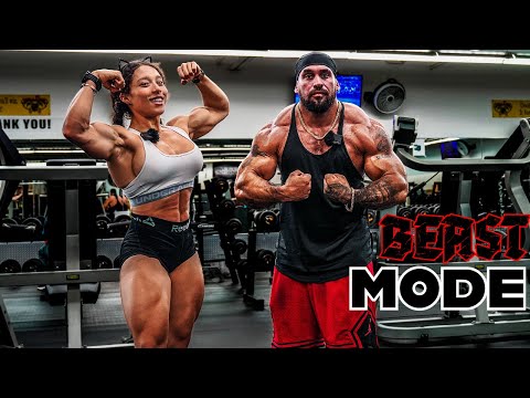 Carolyne Marquez Leg Workout Video