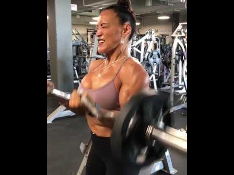FBB Natasha Brooking shredded biceps workout