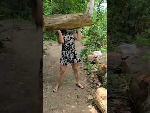 OMG 😱 Giantess Female BODYBUILDER IN BEAST MODE 😤 Cute Muscle Girl 🔥IFBB #fbb #shorts #gym