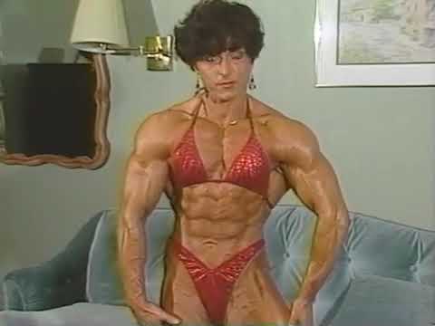 Female Bodybuilder Gets Massage AND MUSCLE WORSHIP BY OTHER FBB | Christa Bauch
