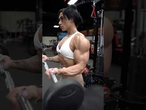 MASSIVE Latina Muscle Babe – Kristina Mendoza