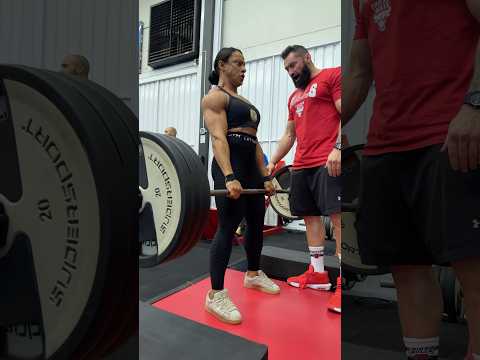 ROMANIAN DEADLIFT😮💨 #motivation #fitness #back #bodybuilding #musculação #maromba #daily