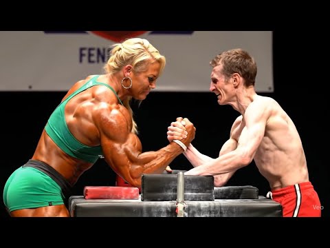 AI FBB Muscle Girl Arm Wrestling – Giantess Growth & Muscular Female Bodybuilder