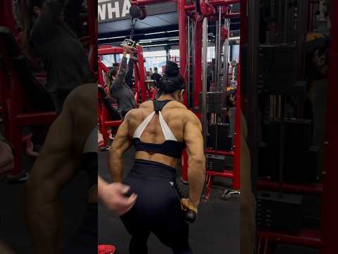 BACK AGAIN❗️ #motivation #bodybuilding #fitness #daily #back #workout #maromba #musculação #gym