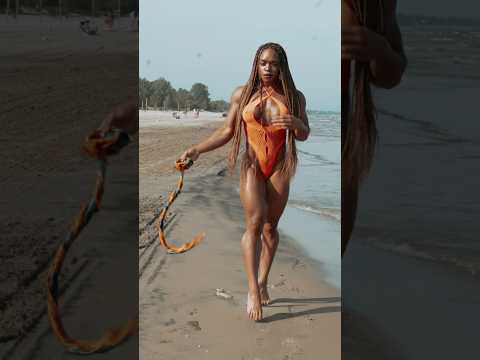 Bare feet model walk on sand  🦶 #modelwalk #music #barefoot