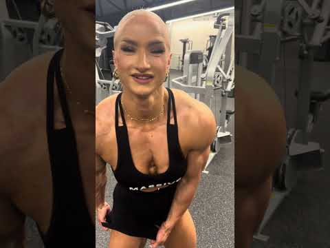 Denise Zwinger is looking crazy 3 days out from Portugal 2025 #womensbodybuilding .