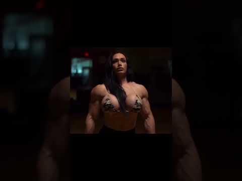 Natalia Kovaleva’s INSANE Delts & Veins 😱 Huge Biceps Everywhere! | IFBB Pro